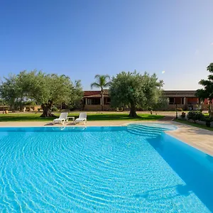  Farm stay Agriturismo Masseria Sant' Elia